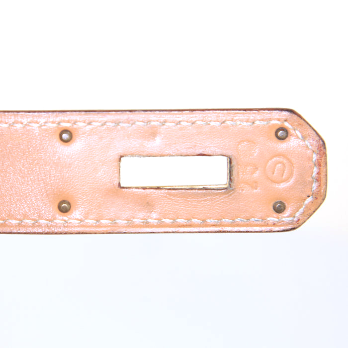 Sac à main Hermes Kelly 40 cm en cuir togo noir et cuir gold - Detail D4