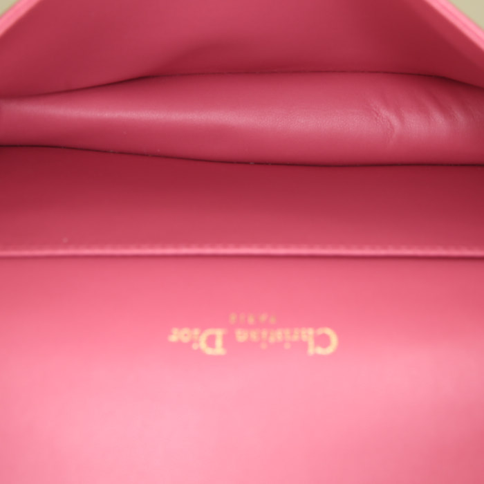 Dior Wallet on Chain shoulder bag in pink leather cannage - Detail D3