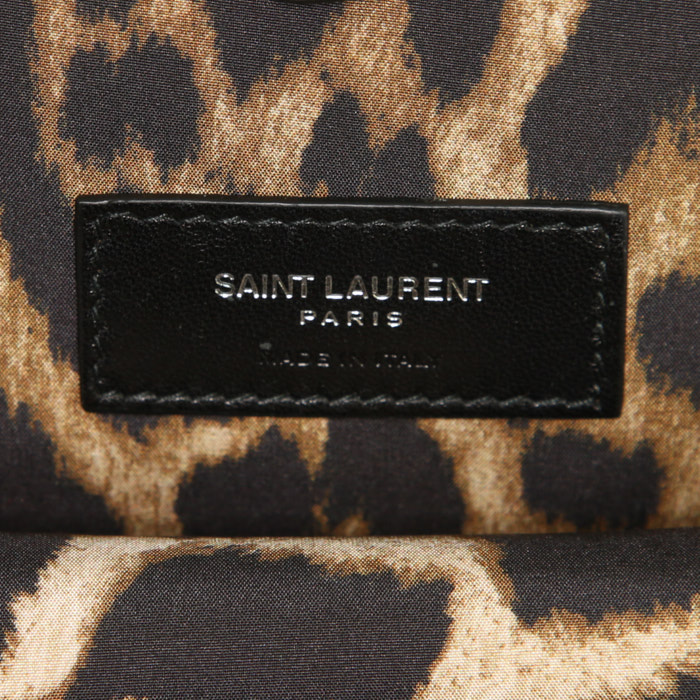 Saint Laurent Mica Box handbag in black leather - Detail D4