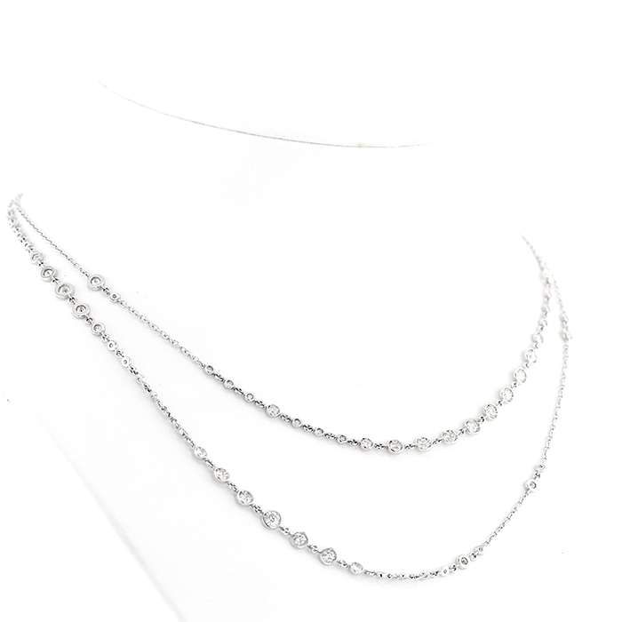 Collana lunga in oro bianco e diamanti (3,14 carati) - Detail D1