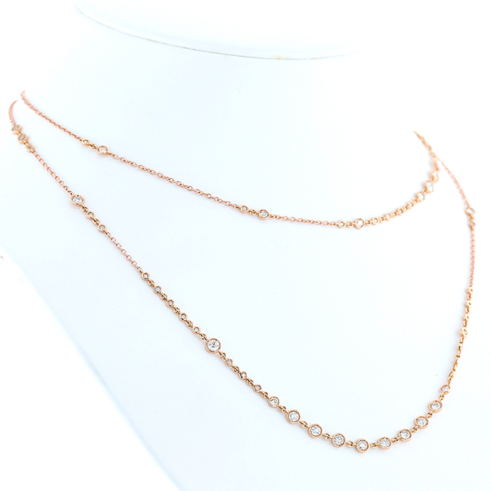 Long necklace in pink gold and diamonds (3,14 carats) - Detail D1