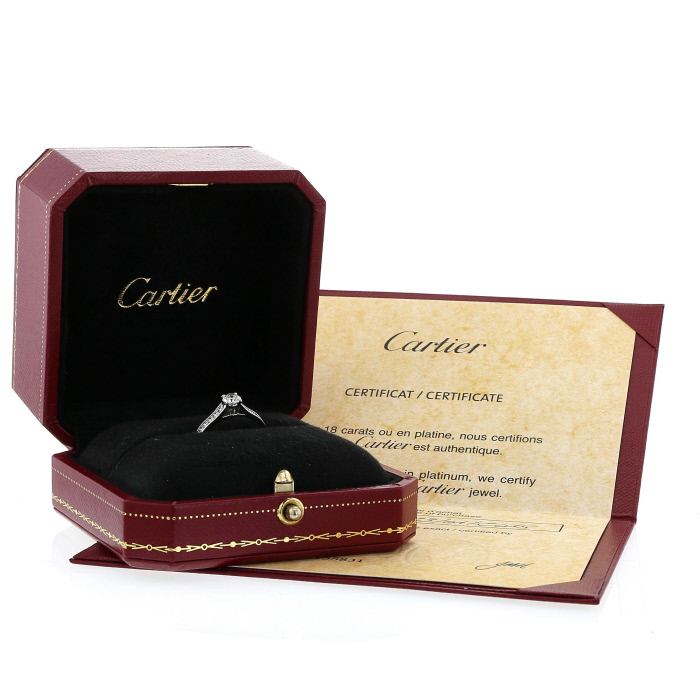 Sortija solitaria Cartier 1895 en platino y diamante - Detail D2