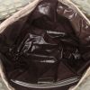 Louis Vuitton Jelly shopping bag in golden brown patent leather - Detail D2 thumbnail