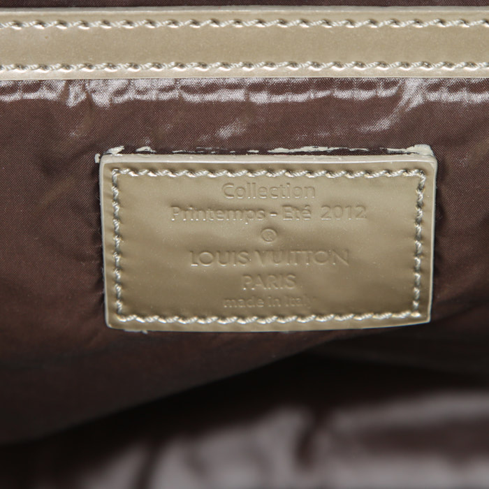 Bolso Cabás Louis Vuitton Jelly en charol marrón dorado - Detail D3