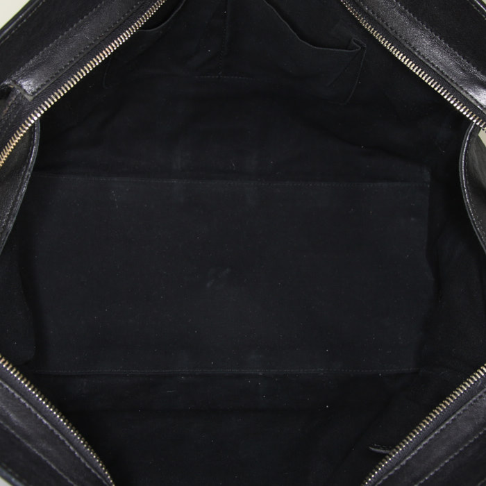 Yves Saint Laurent Chyc handbag in black leather - Detail D2