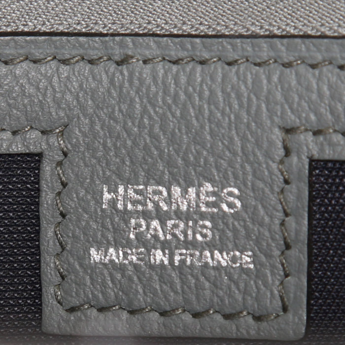 Porta-documentos Hermès Citynews en cuero negro y verde Almendra - Detail D4