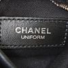 Chanel shoulder bag in black quilted leather - Detail D3 thumbnail