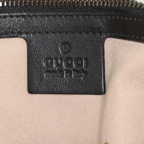 Borsa Gucci GG Marmont in pelle trapuntata nera con decori geometrici - Detail D4