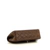 Bolso de mano Chanel 2.55 en cuero usado marrón - Detail D5 thumbnail