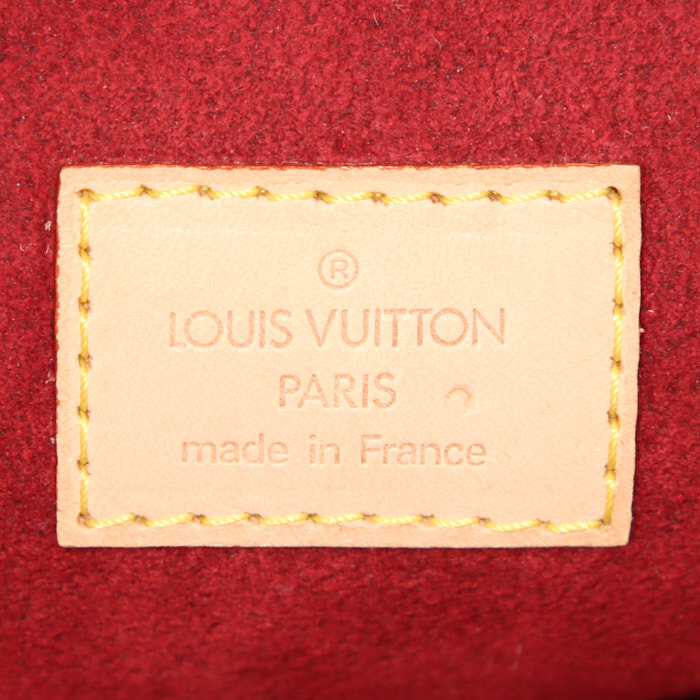 Sac à main Louis Vuitton Coussin en toile monogram marron et cuir naturel - Detail D3