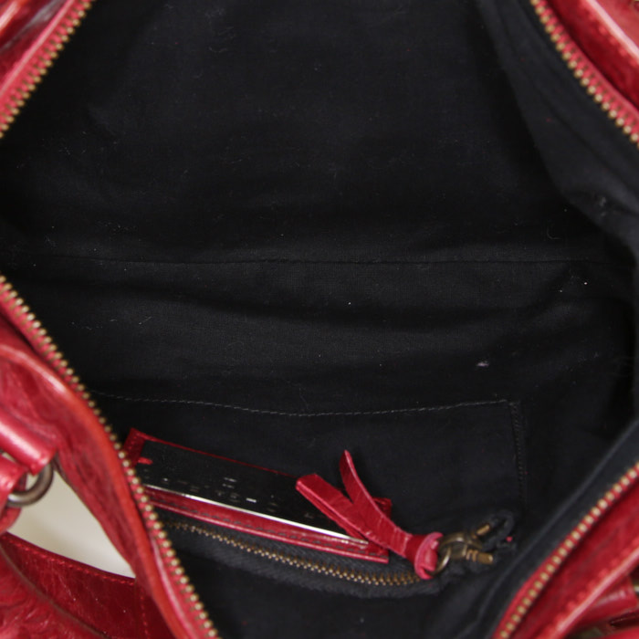 Balenciaga Classic City First handbag in red leather - Detail D3