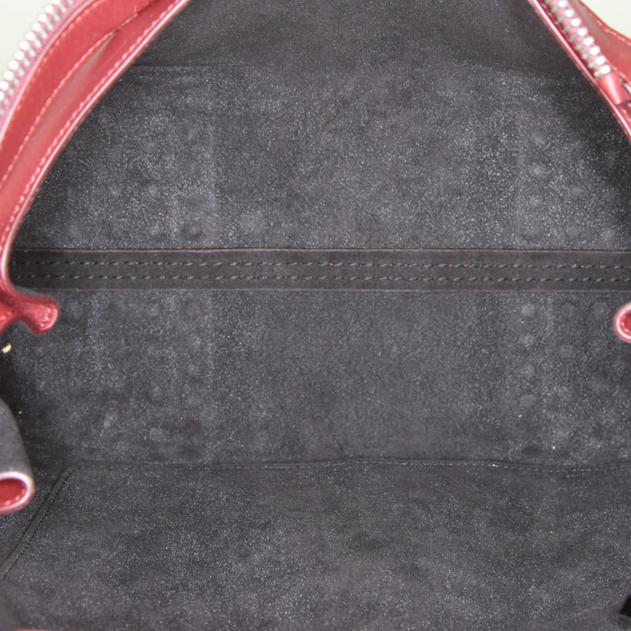 Sac bandoulière Tod's Wave en cuir bordeaux - Detail D3