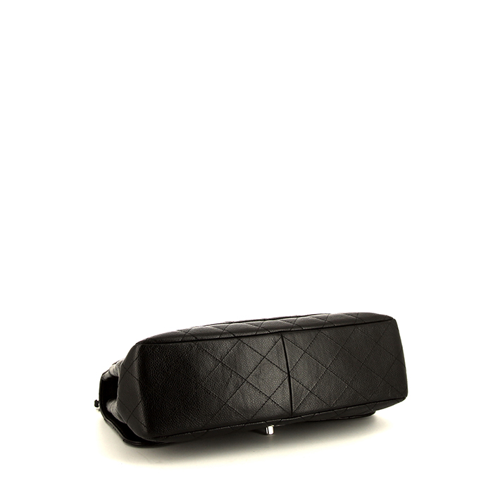 Borsa a tracolla Chanel  Timeless Jumbo in pelle martellata e trapuntata nera - Detail D5