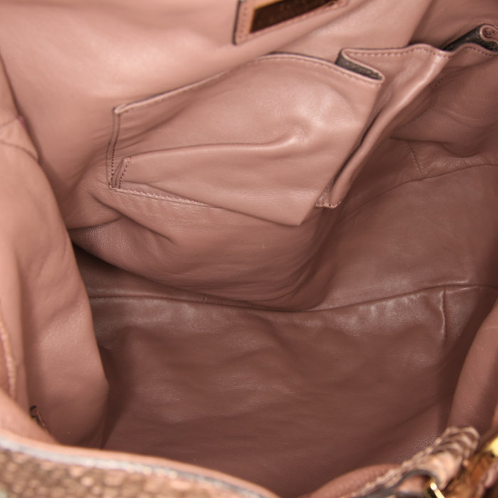 Bolso de mano Gucci en piel de pitón marrón - Detail D3