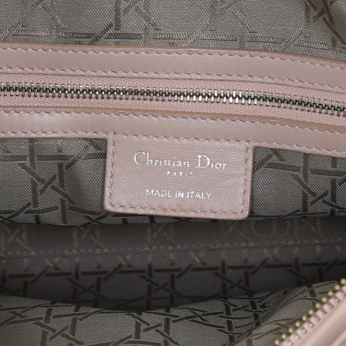 Dior  Lady Dior large model  handbag  in pink leather cannage - Detail D4