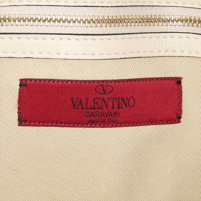 Valentino Rockstud shoulder bag in yellow and beige leather - Detail D4