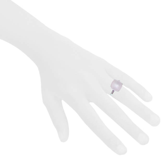 Bague Mauboussin Petite Rose d'Amour en or blanc,  quartz rose et saphirs roses - Detail D1