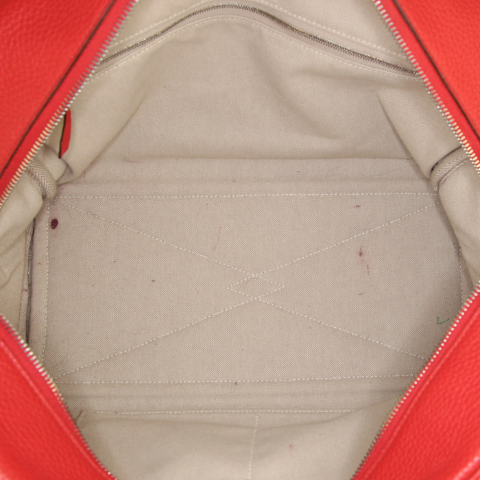 Sac à main Hermes Victoria en cuir togo rouge - Detail D2