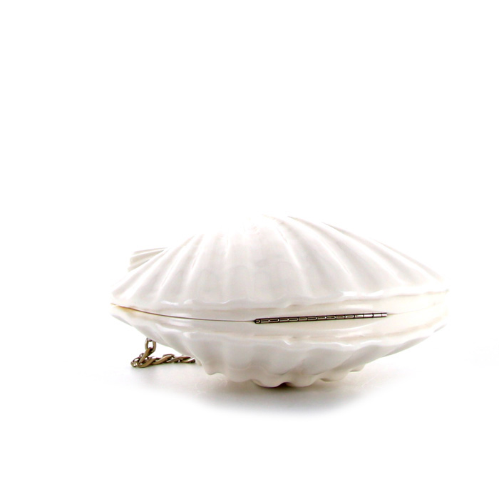 Bolso joya Chanel Editions Limitées en resina blanca - Detail D4