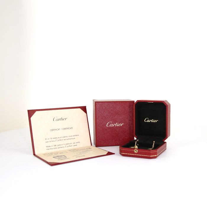 Paire de pendants d'oreilles Cartier Trinity en 3 ors et diamants - Detail D2