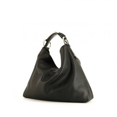 Gucci handbag in black leather
