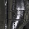 Sac cabas Louis Vuitton grand Noé grand modèle en cuir épi noir - Detail D3 thumbnail