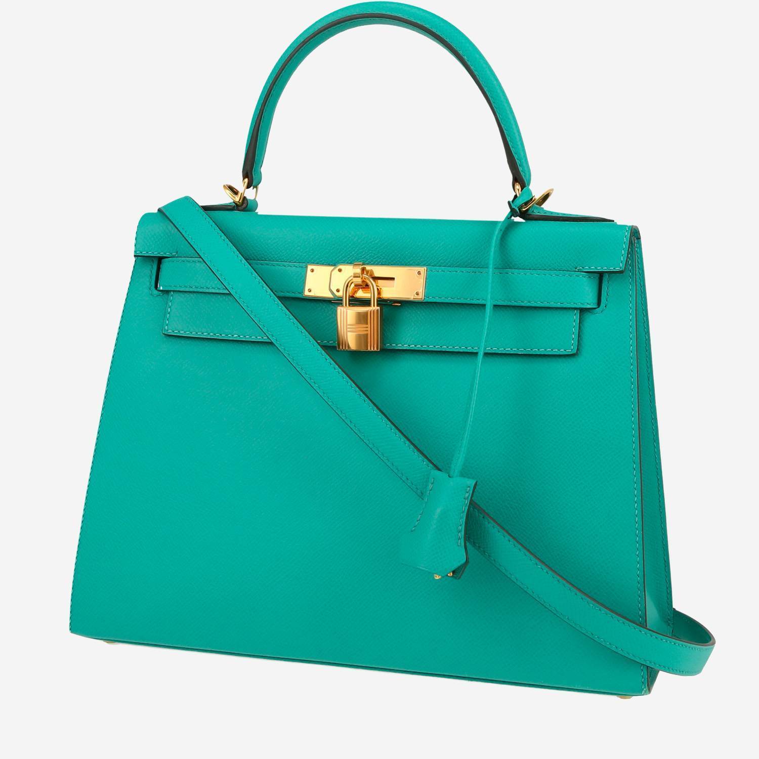 Hermès  Kelly 28 cm handbag  in Vert Jade epsom leather