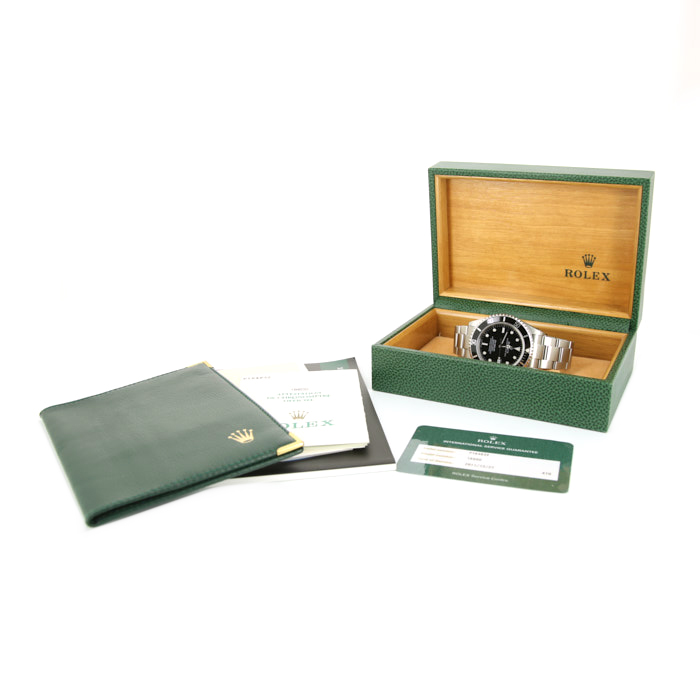 Rolex Sea Dweller watch in stainless steel Ref:  16600 Circa  2000 - Detail D2