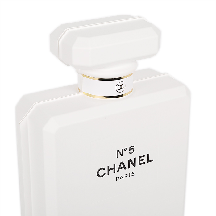 Chanel, "The Calendar", rare case made for the 100th anniversary of the n°5 perfume, including 27 numbered boxes with presents, limited edition, of 2021 - Detail D3