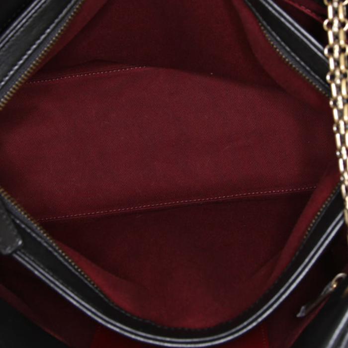 Chanel Mademoiselle handbag in black quilted leather - Detail D3