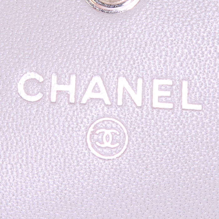 Portafogli Chanel Camelia in pelle grigia - Detail D3