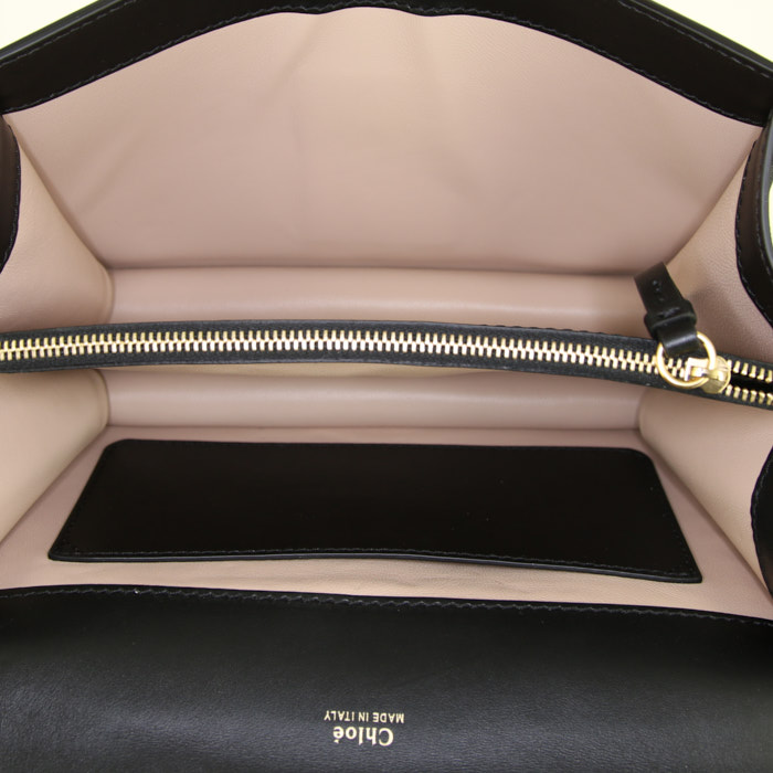 Chloé Aby shoulder bag in black leather - Detail D3