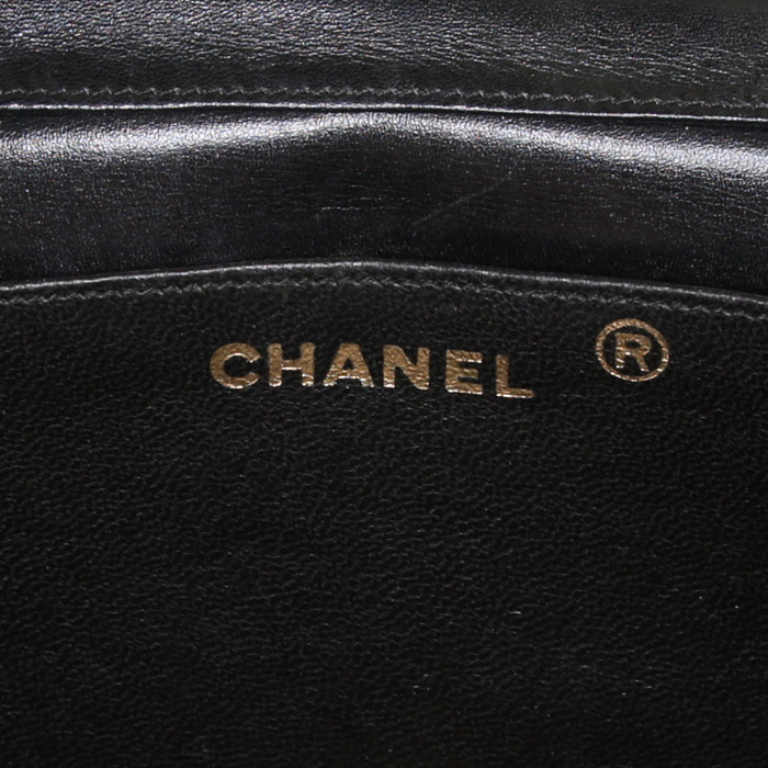 Chanel Mademoiselle shoulder bag in black lizzard - Detail D3