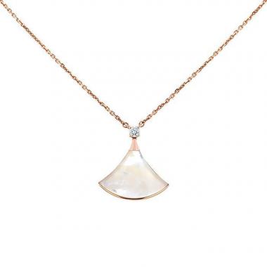 thumb bulgari diva s dream large model necklace in pink gold mother of pearl and diamond