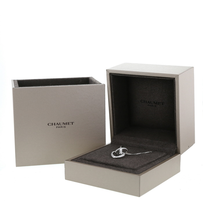 Chaumet Lien pendant in white gold and diamonds - Detail D2