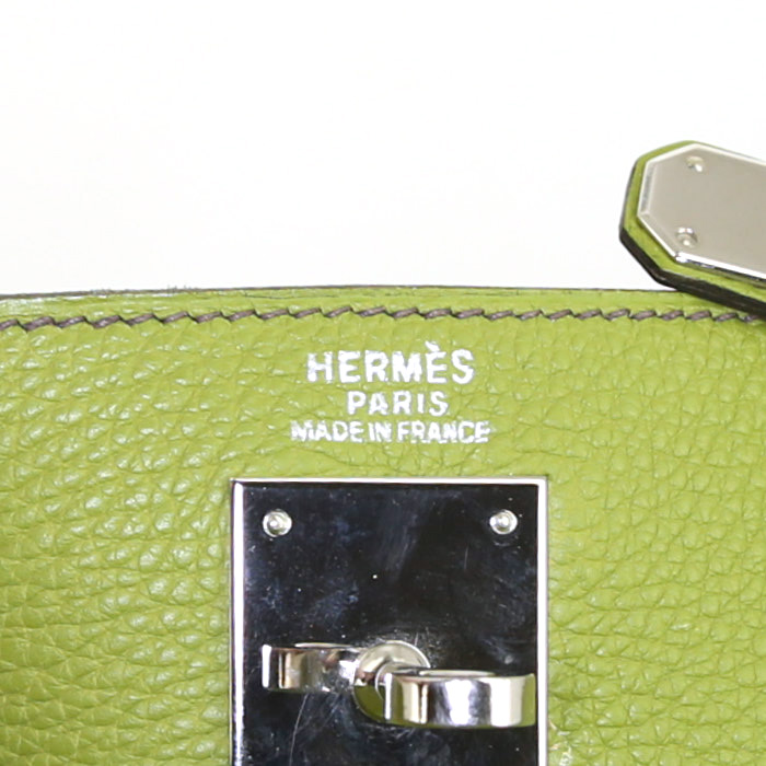 Sac à main Hermes Kelly 32 cm en cuir togo vert - Detail D4