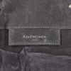 Shopping bag Balenciaga Papier A4 in camoscio nero - Detail D3 thumbnail
