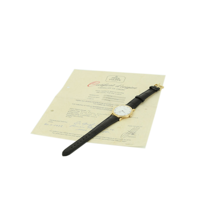 Patek Philippe Calatrava watch in yellow gold Ref:  3919 Circa  1988 - Detail D2