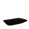 Bolsito de mano Saint Laurent en terciopelo acolchado negro - Detail D4 thumbnail