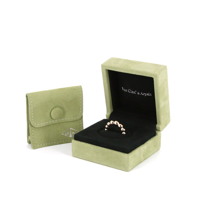 Van Cleef & Arpels Perlée large model ring in pink gold - Detail D2