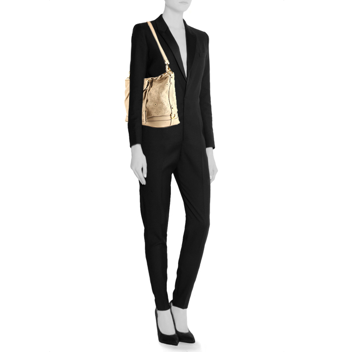 Borsa Louis Vuitton in pelle Mahina beige - Detail D2