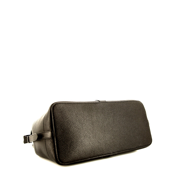 Celine 24 hours bag in black grained leather - Detail D4