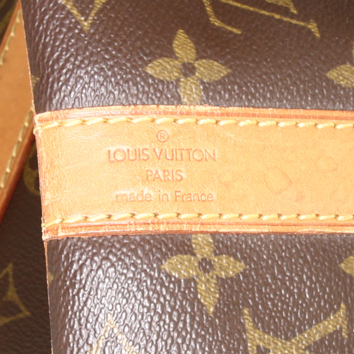 Sac de voyage Louis Vuitton Keepall 45 en toile monogram marron et cuir naturel - Detail D3
