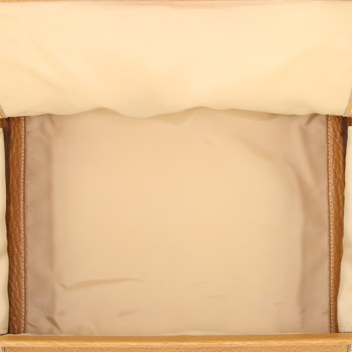 Hermès Vintage bag in gold grained leather - Detail D2