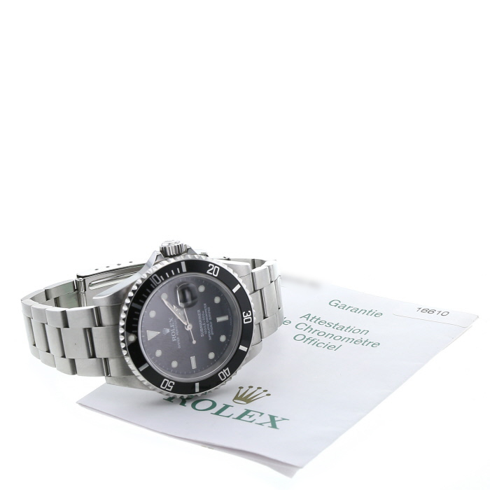 Rolex Submariner watch in stainless steel Ref:  16610 Circa  2004 - Detail D2
