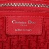 Sac à main Dior Lady Dior en cuir cannage rouge - Detail D3 thumbnail