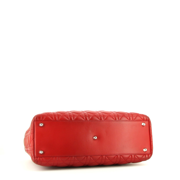 Dior Lady Dior handbag in red leather cannage - Detail D4