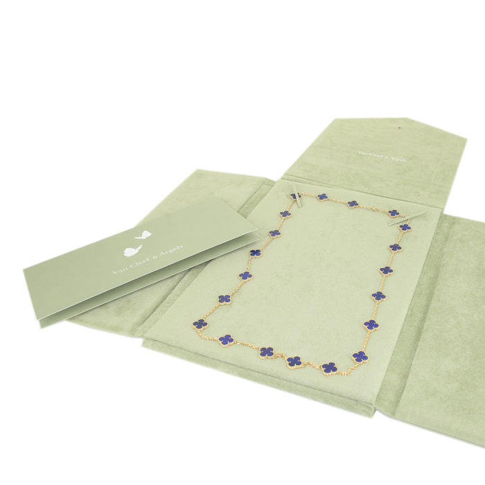 Van Cleef & Arpels Alhambra Vintage 1970's long necklace in yellow gold and lapis-lazuli - Detail D2