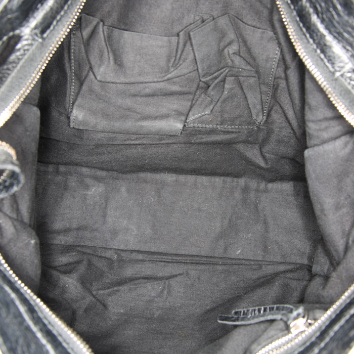 Sac à main Balenciaga Classic City en cuir noir - Detail D3