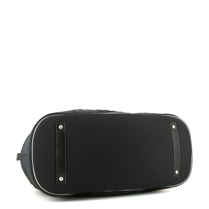 Bolso de fin de semana Chanel en lona negra - Detail D4